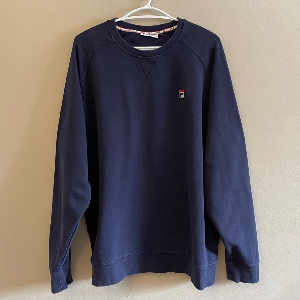 Fila Navy Blue Crewneck Sweatshirt w Embroidered Patch Logo – Size 2XL EUC - Picture 3 of 12